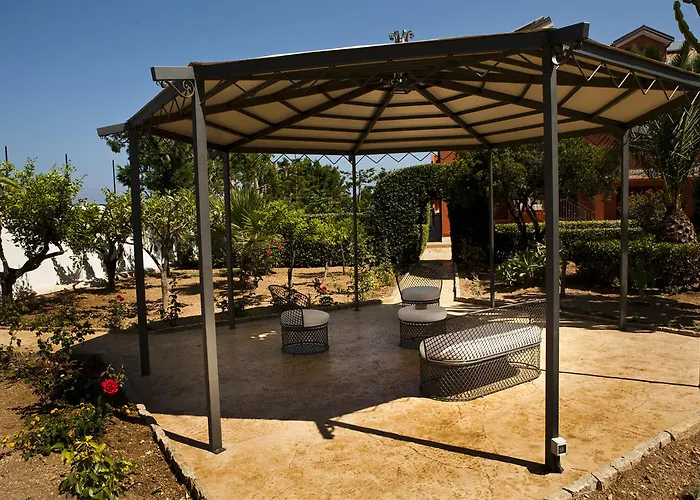 7cento Ulivi Bed and breakfast 4*